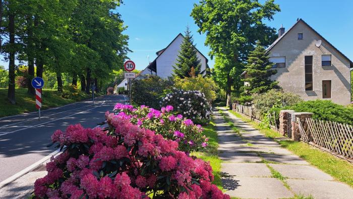 Ferienwohnung zentrale Lage Parkplatz kostenlos Grill Terrasse Fahrradraum Kromlau
