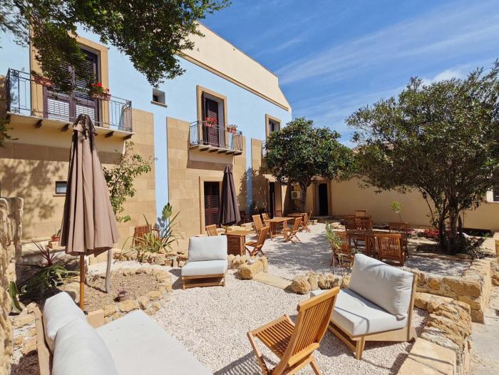 Villa Amoroso - Ospitalità Mediterranea