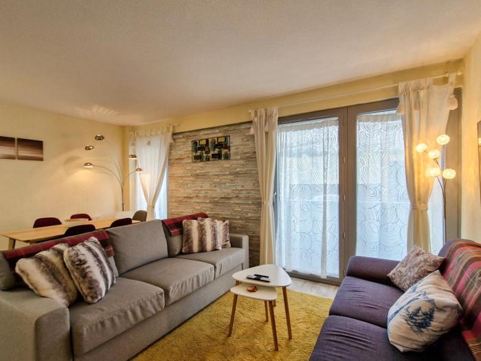 Appartement rénové avec terrasse au centre, 6 pers., vue pistes - FR-1-425-233