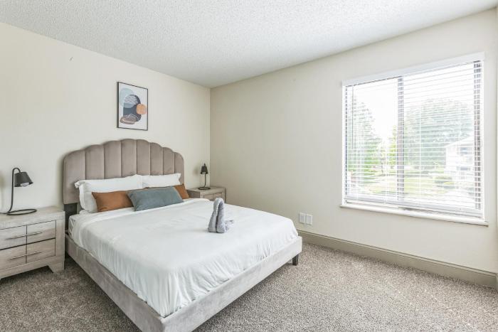 Rosehill Pointe 122 I Comfy 2 Bed 1 Bath