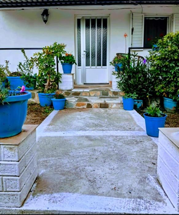 Tasos House