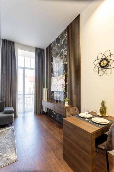 Merkela Apartments in the center with balcony