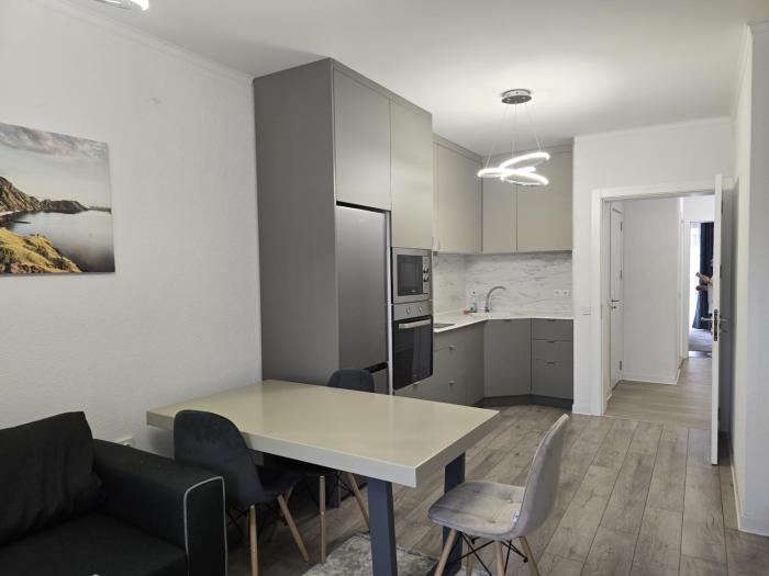 The Oligarchs Outlook