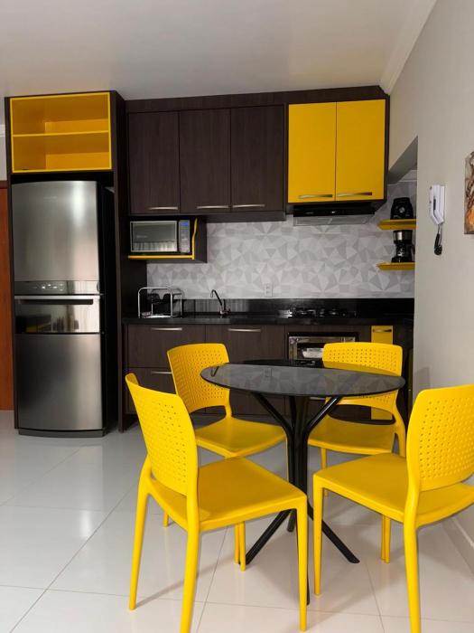 Apt um dormitório completo