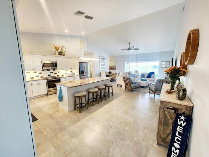 Charlies of Bokeelia