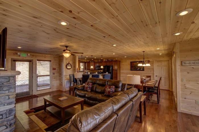 Take A Look, free tickets, no catch!