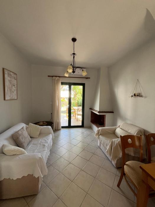 Nikiti Retreat near the Beach