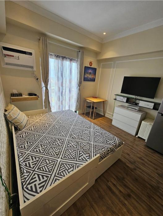 A Grand Residence Vibe