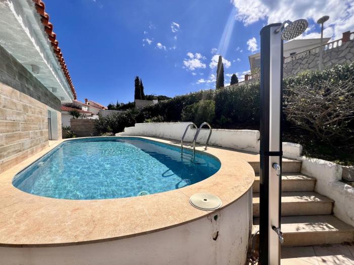 Casa Ibicenca - Precioso chalet con piscina