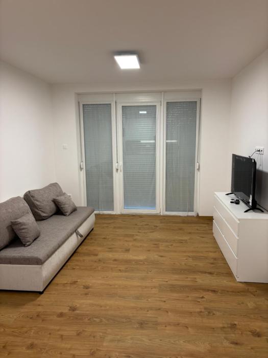 AA Apartman - Balatonboglár