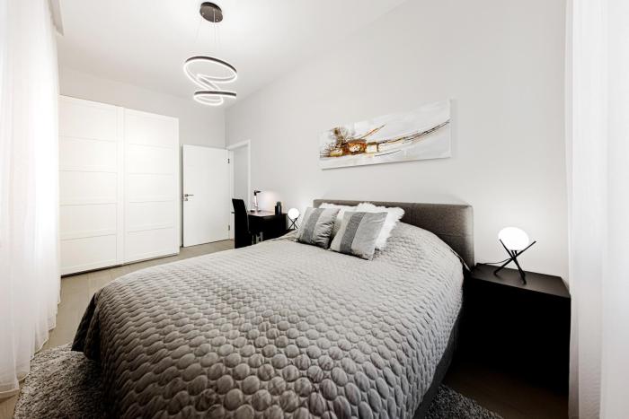 Quiet city centre two rooms apartment No13