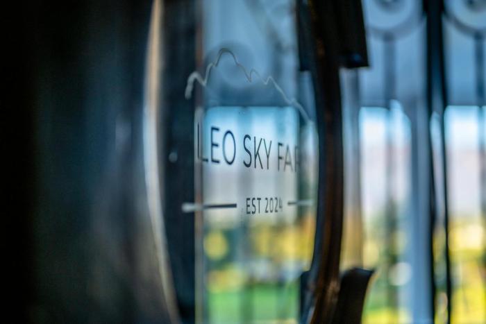 Room 7 - LEO Sky Guest House