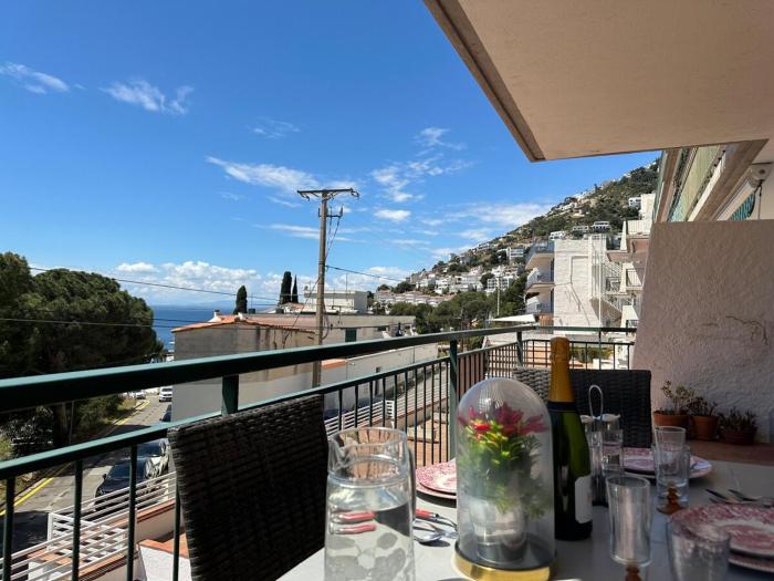 Apartamento en Canyelles a dos minutos de la playa