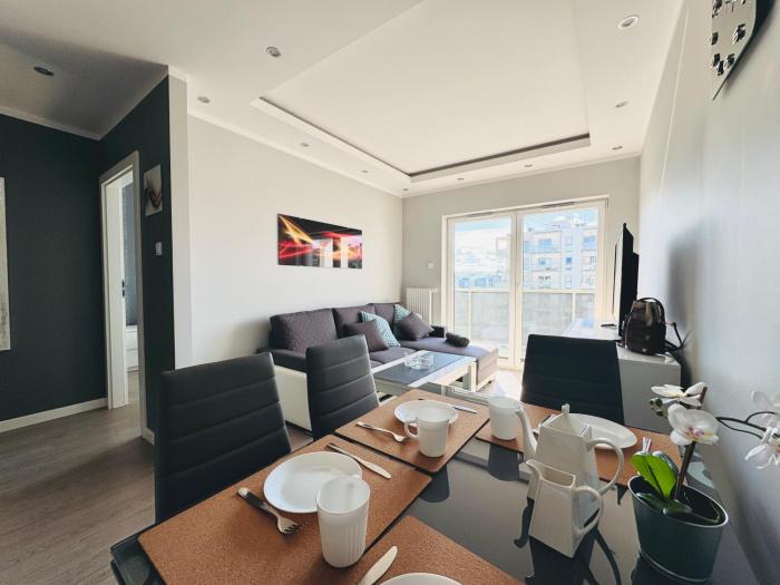 Cloudlight Apartment - Fiesta Apartments