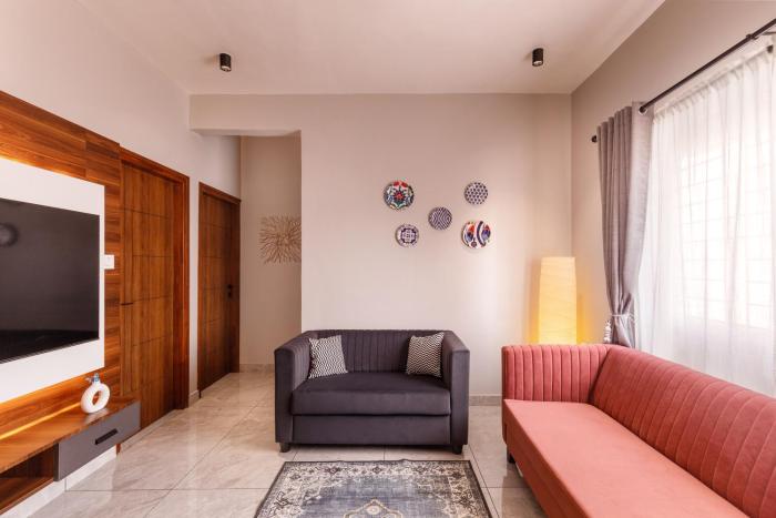 The Monarch Stay by Red Olive 3BHK Indiranagar
