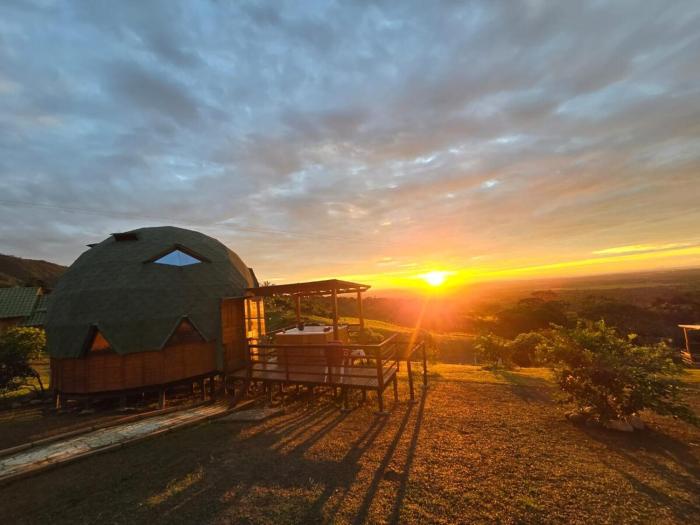 Nido Acacias Cabaña espectacular Colibrí