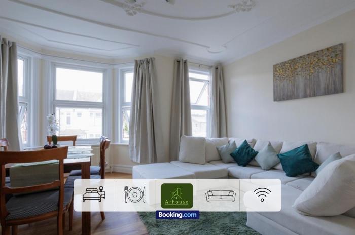 3 Bedroom Apartment By Arhouse Apartments Short Lets & Serviced Accommodation Kensal Rise With Free WiFi & Free Parking