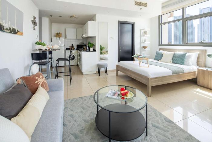 Frank Porter - Yach Bay