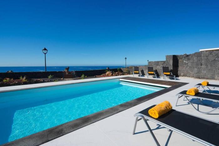 Casa Corfe by Optima Villas