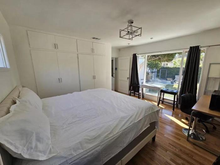Private Room only with Private entrance