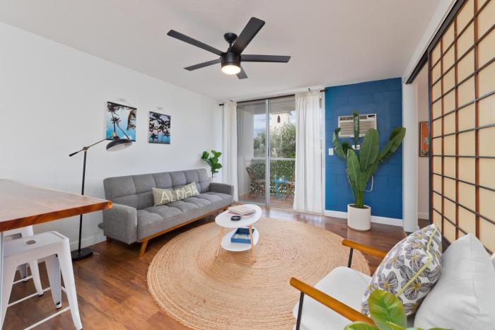 Big Island Kailua Village 208 by Coldwell Banker Island Vacations