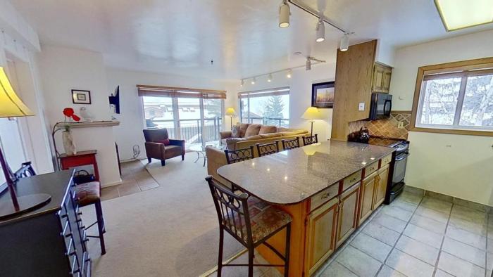 Crestwood 3203 Standard 2 Bedroom