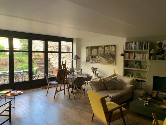 Country house in Paris