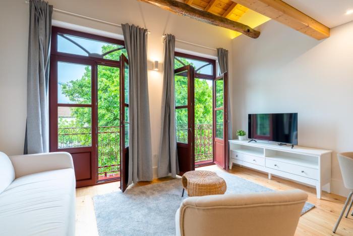 Plaza Apartments by HostWise