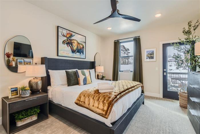 Helling Circle Secret 102 by SkyRun Park City