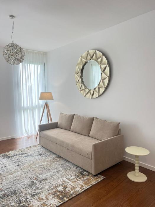 City Center House - Azure Waters