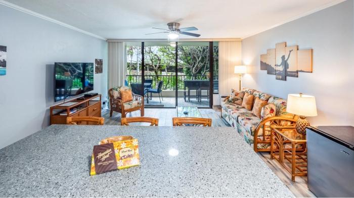 Kalanikai 118 - Highly Walkable