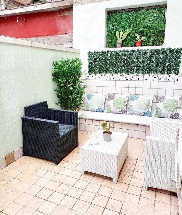 Briani Venice Apartment with Private Patio