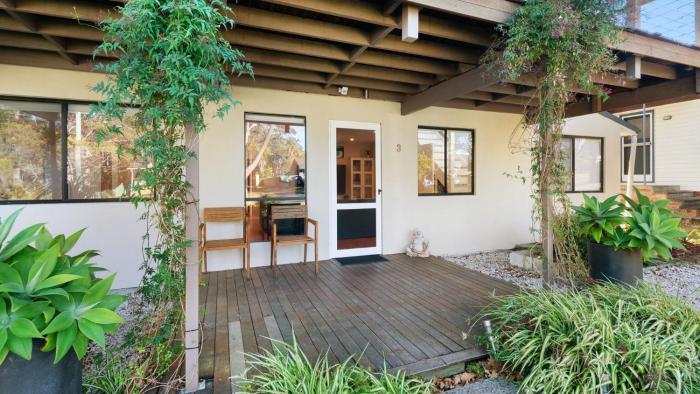 Beecroft Street Retreat - Free Wifi, Linen & Pet Friendly