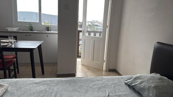 Sun Shine Studio With Balcony