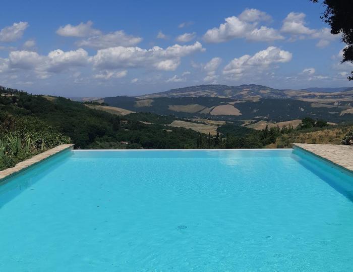 Urlaub, wo die Toskana noch authentisch ist - Rustico aus 16Jh mit Infinity Pool