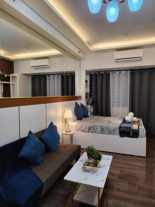 Affordable Modern Studio with Netflix WiFi Balcony in Air Residences