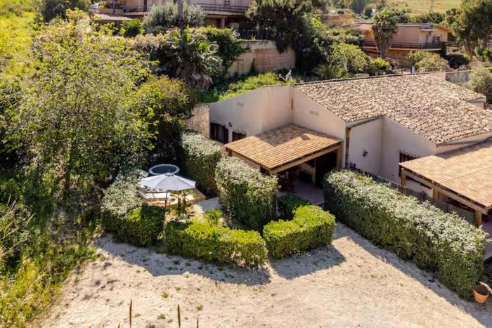 Villa Varo by Sicily Travelling Villas