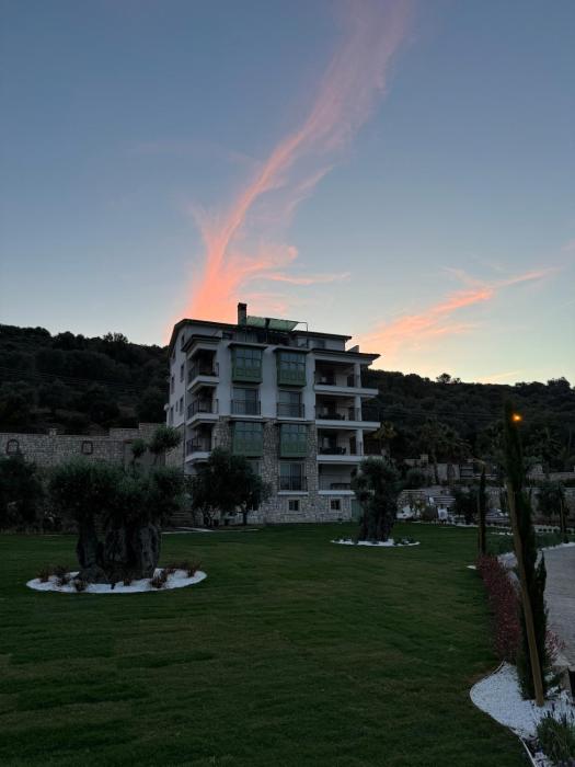 Valinor Balıklıova