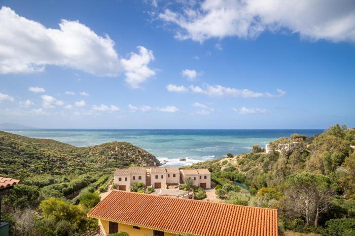 GuestHost - Seas Peace