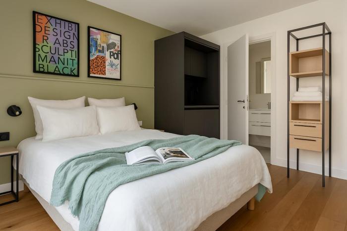 Paris Studio with view of Montmartre