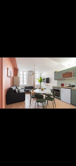 Vieux-port Gare St Charles Le Ramsès