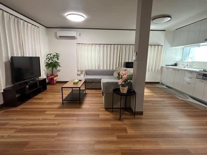 东京都巴士直达迪斯尼乐园 Himawari 可住10人