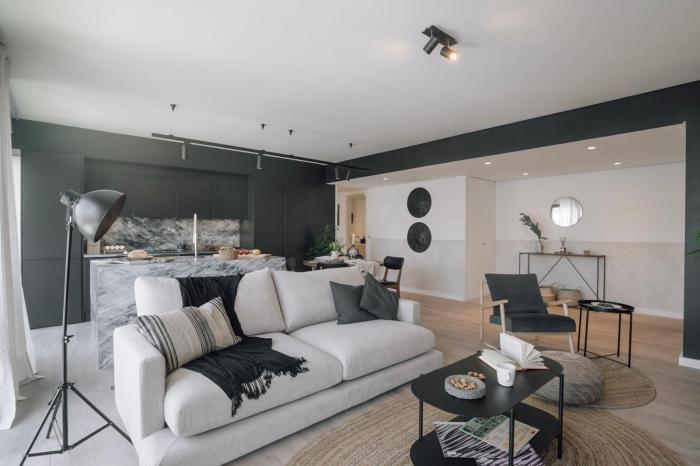 Ade - 2 bedrooms and parking in Alcântara