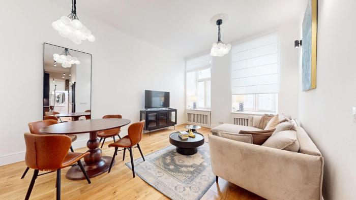 Apartament na Hożej