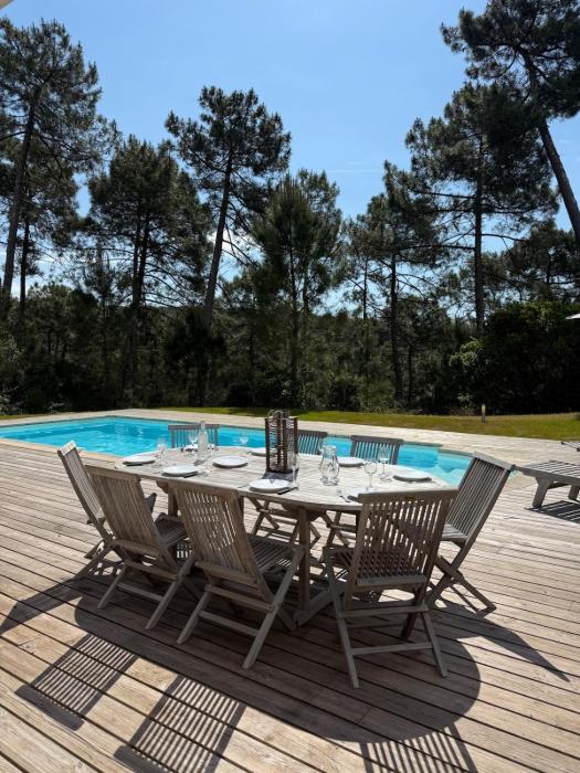 Villa avec piscine 8p autour du golf