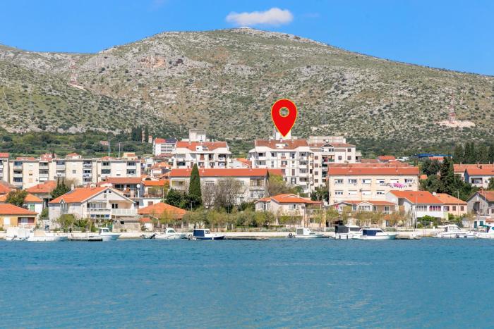 Apartments by the sea Trogir - 23836