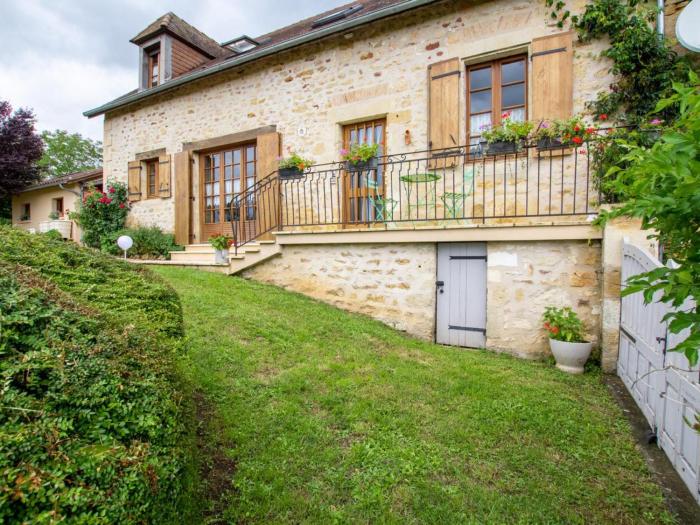 Maison spacieuse avec Wifi, proche de Cherveix-Cubas - FR-1-616-158