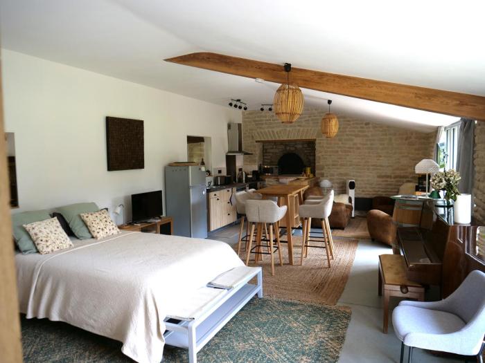Gite in equestrian property