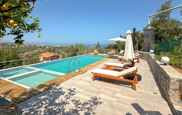 Gorgeous Home In Platanias,Rethymno