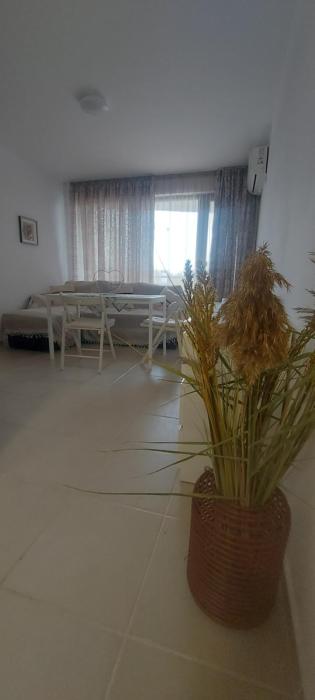 Condo Santosha on the beach